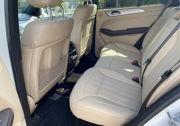 Mercedes-Benz GLE cena 165000 przebieg: 108000, rok produkcji 2017 z Czarna Woda małe 352